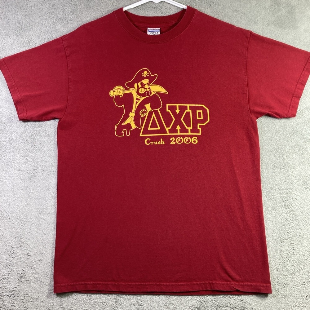 2006 Delta Chi Rho Sorority Shirt Adult Medium Red Graphic Tee Y2K Pirates Life